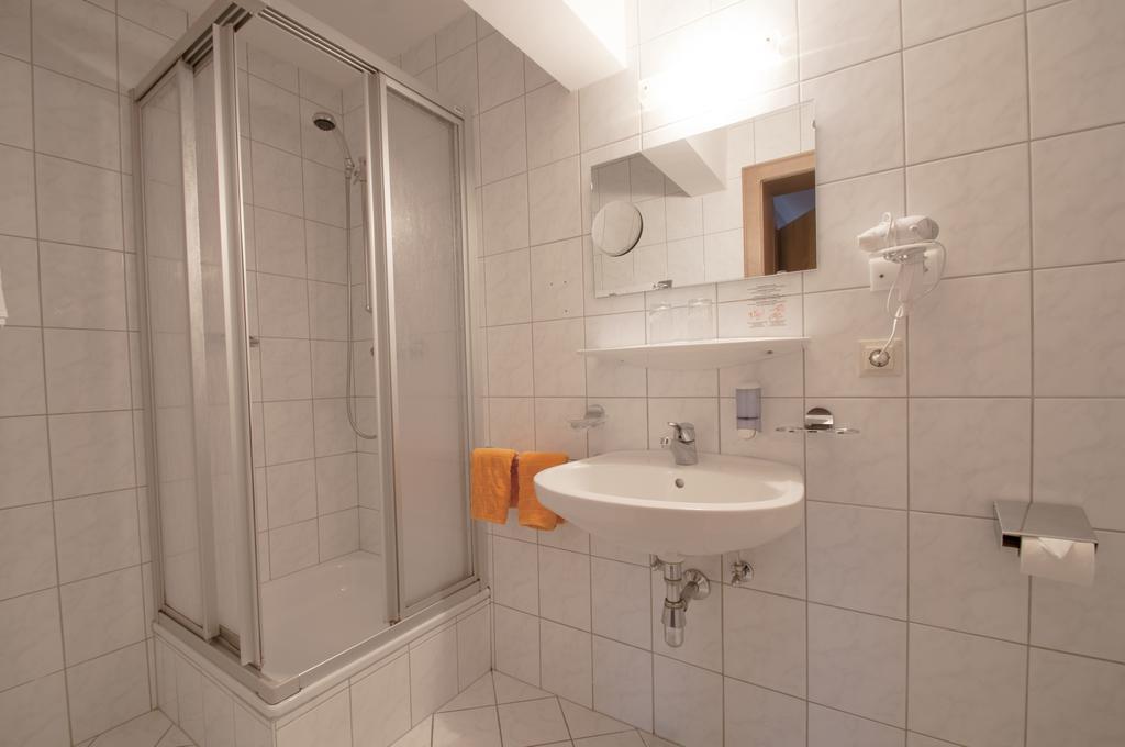 Hotel Alpenfriede Jerzens Eksteriør bilde