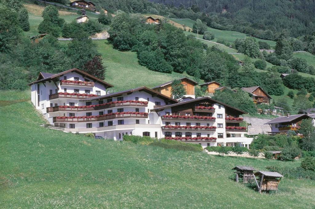 Hotel Alpenfriede Jerzens Eksteriør bilde