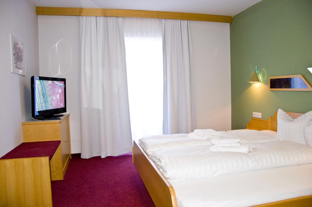 Hotel Alpenfriede Jerzens Eksteriør bilde